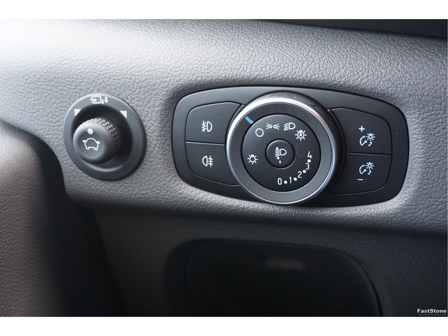 Ford Transit 350M 105PK L2H2 BPM VRIJ!! 12" Sync 4 Apple CP/Android A. Camera, Trekhaak!! NR. A19