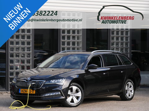 Škoda Superb Combi 1.4TSI iV BUSINESS EDITION PLUS/ CAMERA/ PDC V+A