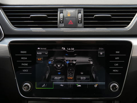 Škoda Superb Combi 1.4TSI iV BUSINESS EDITION PLUS/ CAMERA/ PDC V+A