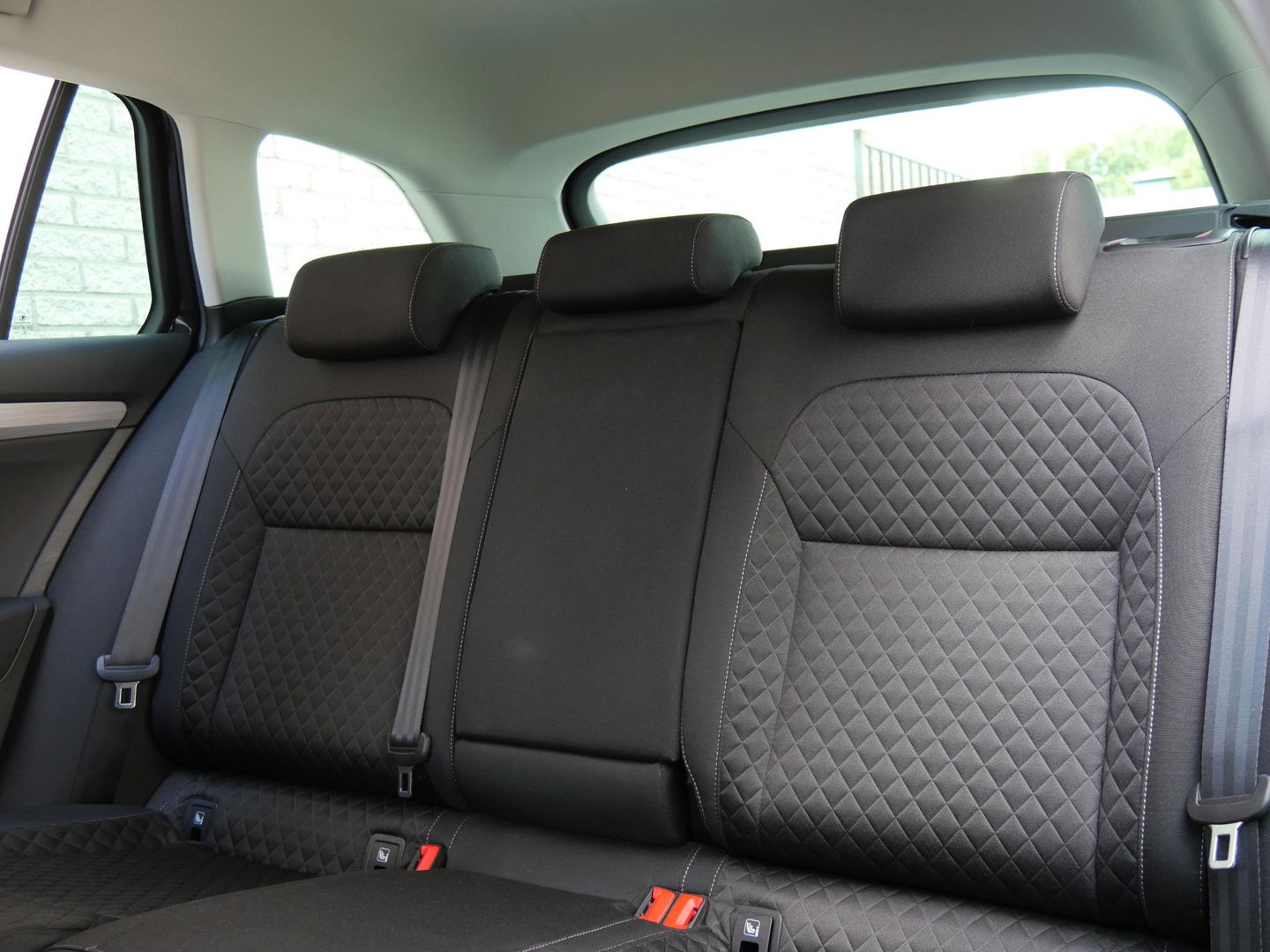 Škoda Superb Combi 1.4TSI iV BUSINESS EDITION PLUS/ CAMERA/ PDC V+A