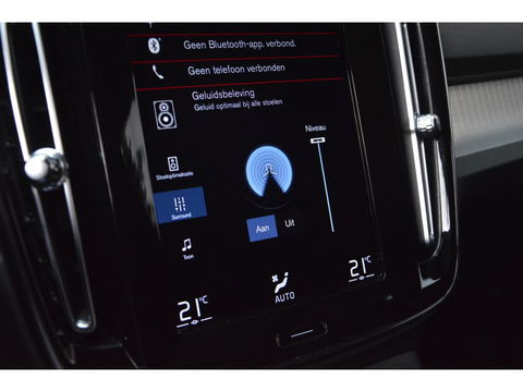 Volvo XC40 T4 Hybride R-Design | Panoramadak | Trekhaak 1.800 kg | Pilot-Assist | Harman Kardon | 360º Camera | BLIS |