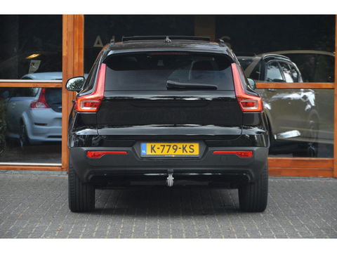 Volvo XC40 T4 Hybride R-Design | Panoramadak | Trekhaak 1.800 kg | Pilot-Assist | Harman Kardon | 360º Camera | BLIS |