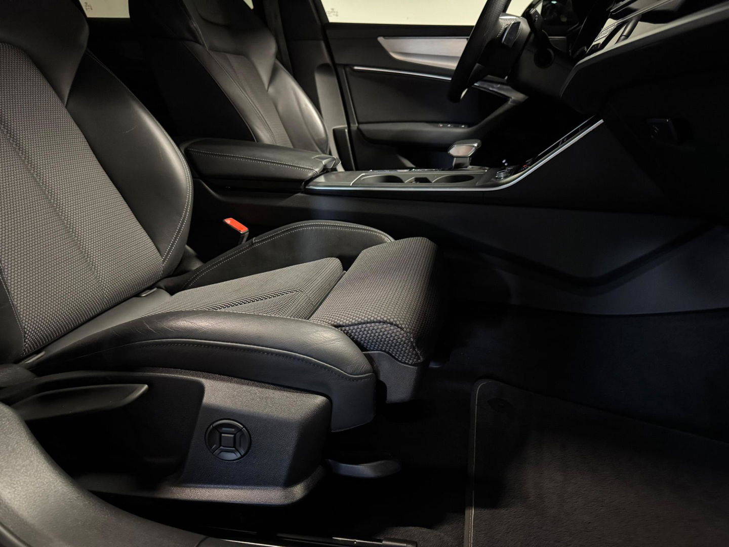 Audi A6 Avant 50 TFSI e quattro S edition PANO'