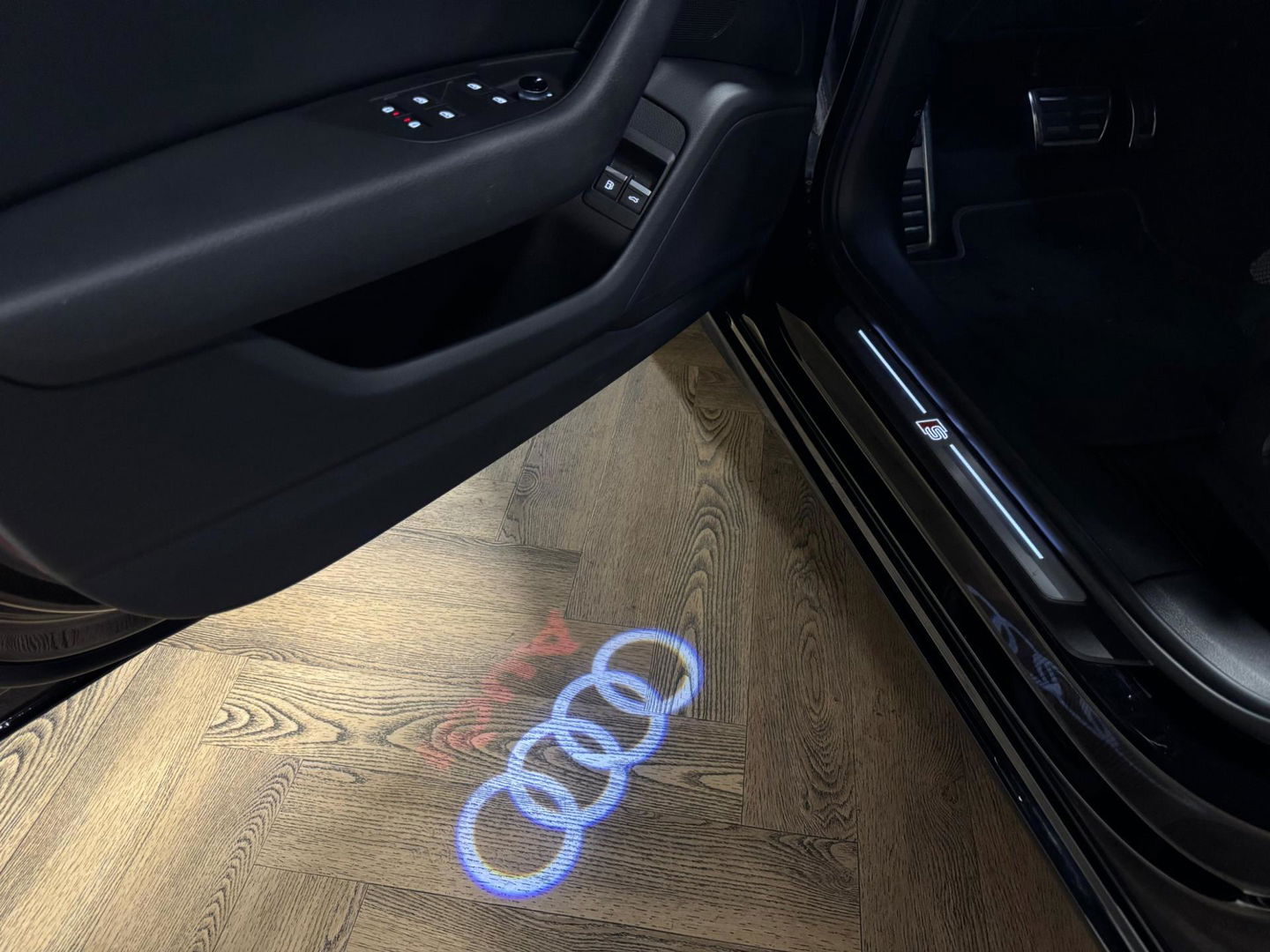 Audi A6 Avant 50 TFSI e quattro S edition PANO'