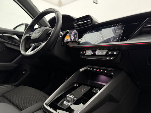 Audi A3 40 TFSI e 225PK S-Line | Pano | Sfeerverl. | Virtual | Adaptive Cruise | Carplay | Stoelverw.