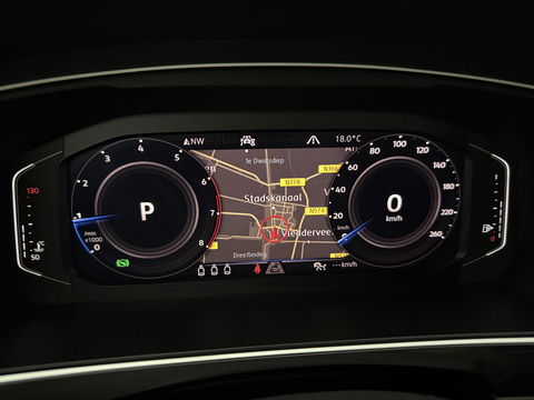 Volkswagen Tiguan 1.5 TSI ACT 150PK R-line | Virtual | Carplay | Trekh. | Adaptive Cruise | LED | Parkeersens.