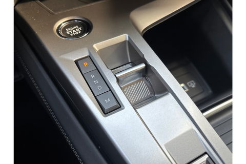 Peugeot 408 1.2 PURETECH ALLUREPACK AUTOMAAT 130PK AIRCO NAVI CLIMA PDC-CAMERA I-TOGGLE.