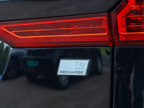 Volvo XC60 T6 AWD Inscription 350 PK | ACC | Panodak | 19 inch