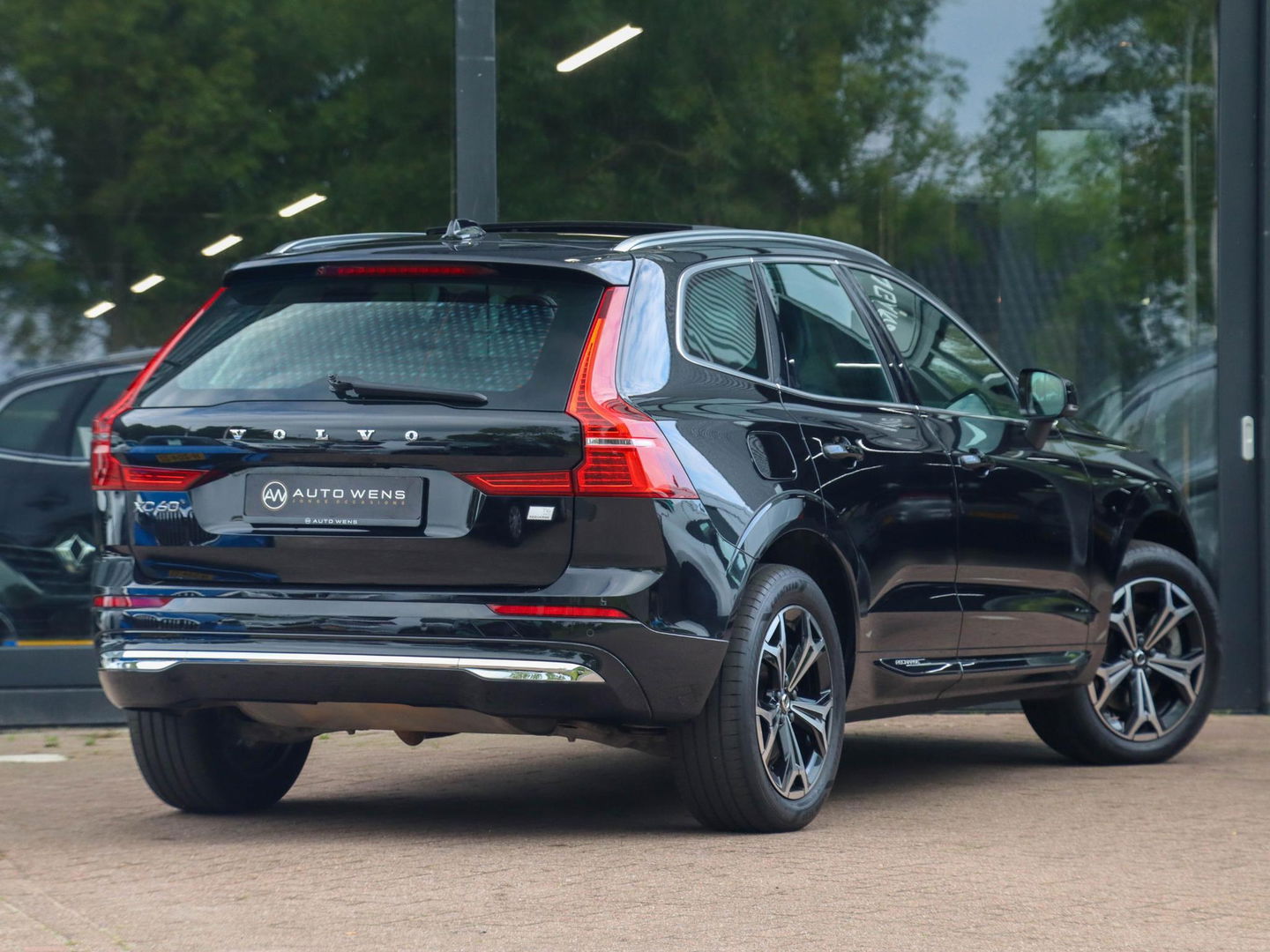 Volvo XC60 T6 AWD Inscription 350 PK | ACC | Panodak | 19 inch