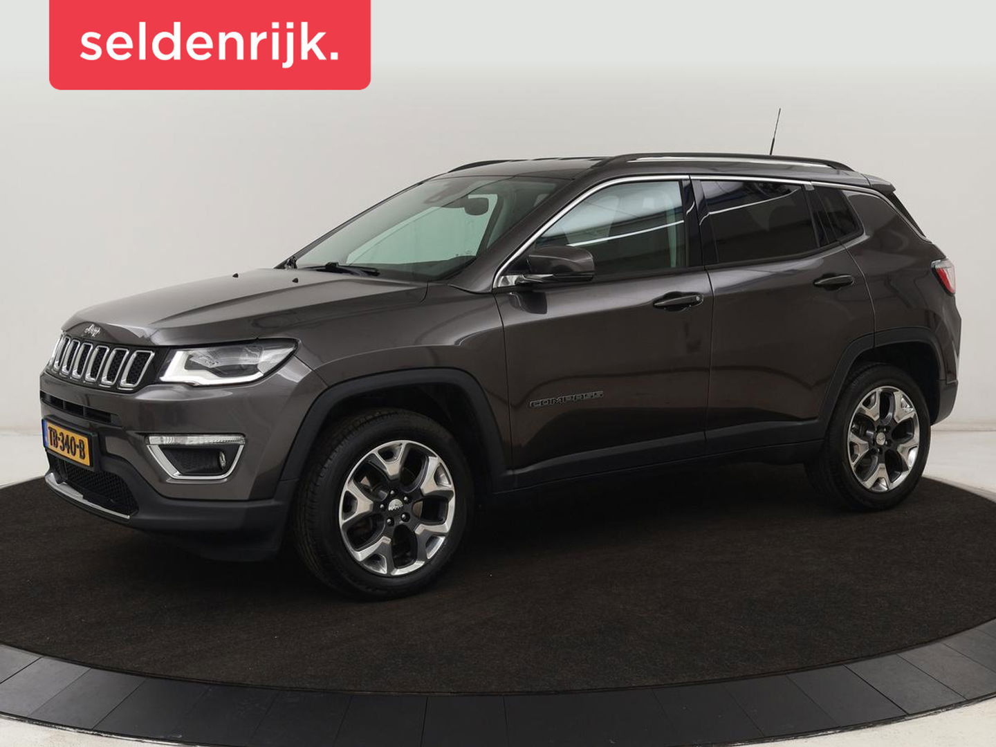 Jeep Compass 1.4 MultiAir Opening Edition 4x4 | Origineel NL | Half leder | Xenon | Beats Audio | Carplay | Navigatie | Climate control | Parkeerhulp | Cruise control | Bluetooth
