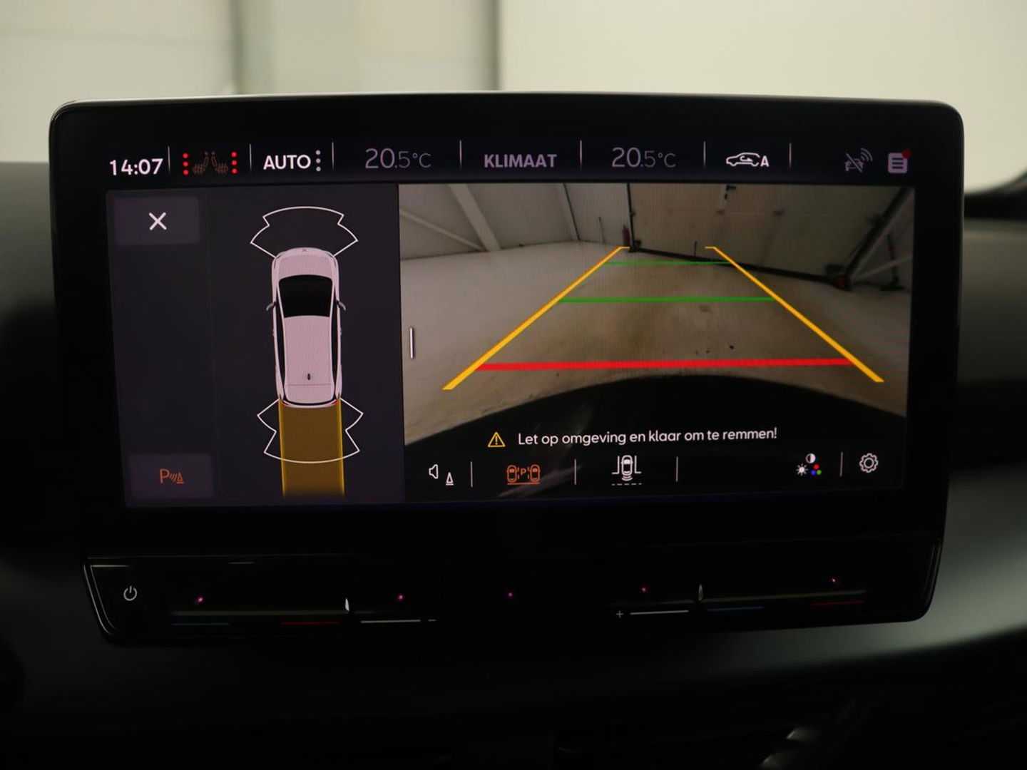 CUPRA Born Business 62 kWh | Stoel & stuurverwarming | Camera | Adaptive cruise | Carplay | Navigatie | Sportstoelen | Parkeerhulp