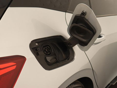 CUPRA Born Business 62 kWh | Stoel & stuurverwarming | Camera | Adaptive cruise | Carplay | Navigatie | Sportstoelen | Parkeerhulp