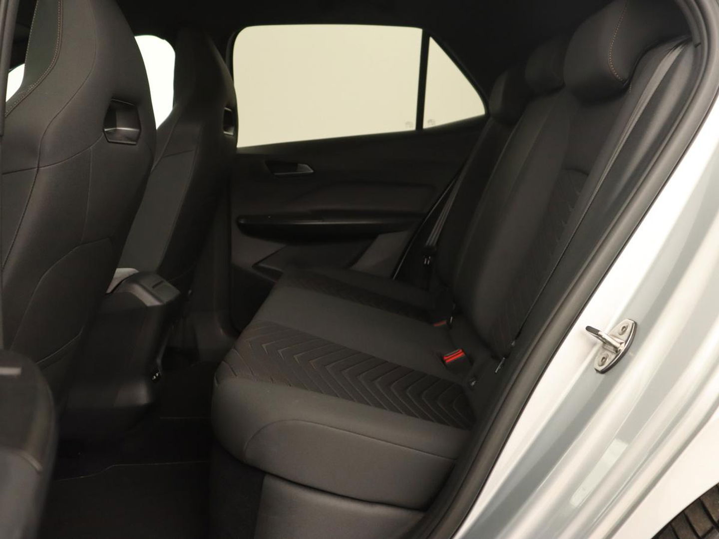 CUPRA Born Business 62 kWh | Stoel & stuurverwarming | Camera | Adaptive cruise | Carplay | Navigatie | Sportstoelen | Parkeerhulp