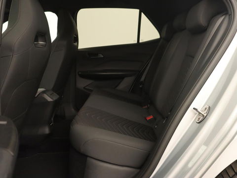 CUPRA Born Business 62 kWh | Stoel & stuurverwarming | Camera | Adaptive cruise | Carplay | Navigatie | Sportstoelen | Parkeerhulp