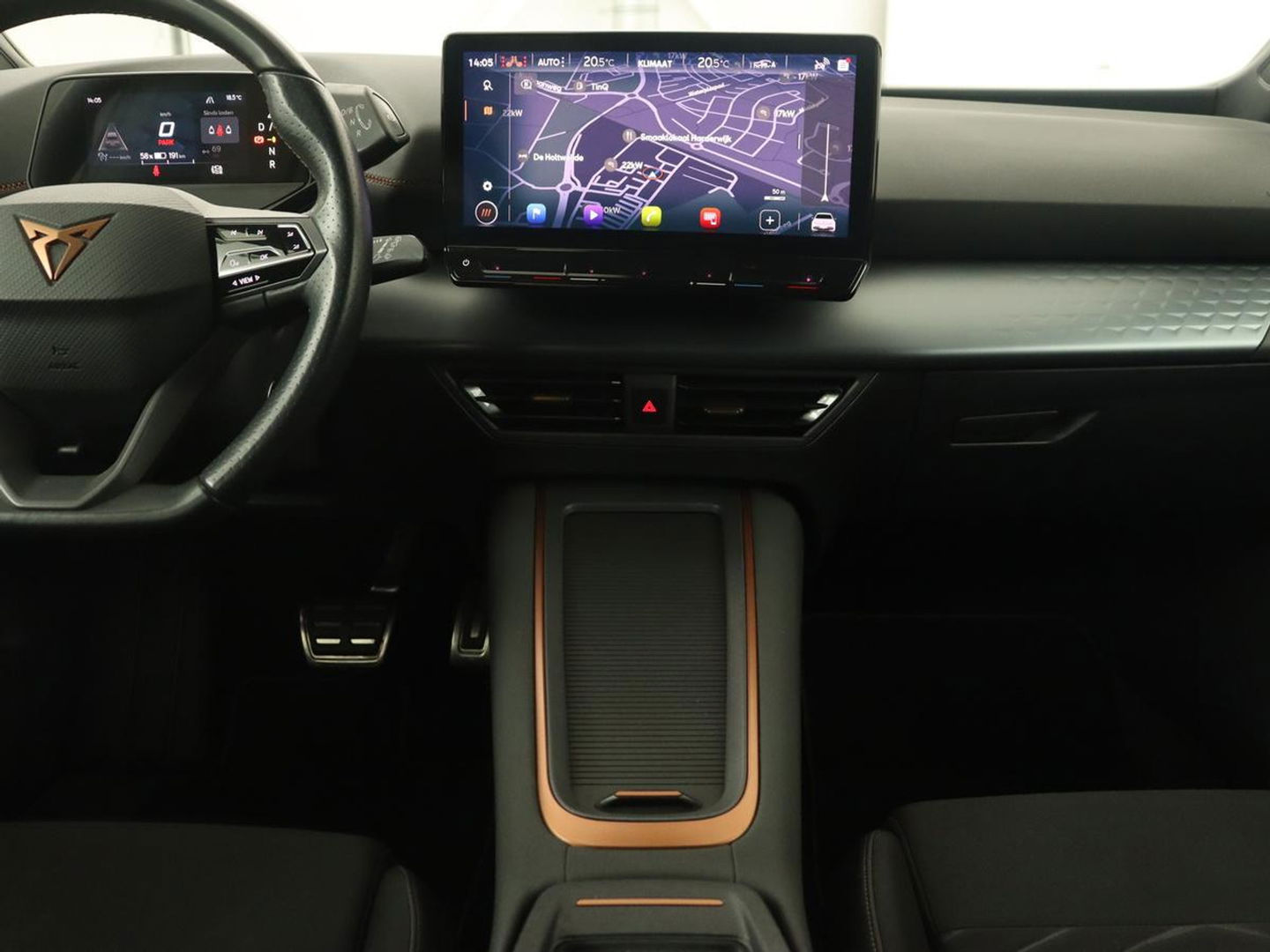 CUPRA Born Business 62 kWh | Stoel & stuurverwarming | Camera | Adaptive cruise | Carplay | Navigatie | Sportstoelen | Parkeerhulp