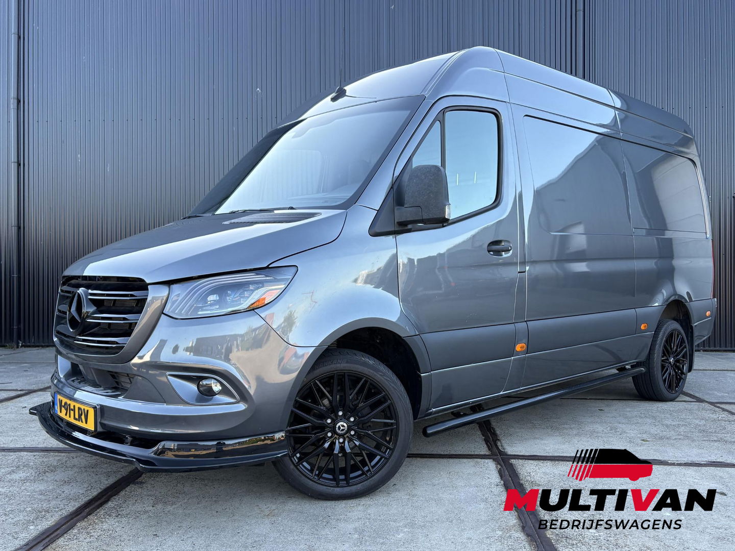 Mercedes-Benz Sprinter 319 L2H2 | 3,5 TON Trekgewicht | LEDER | LED