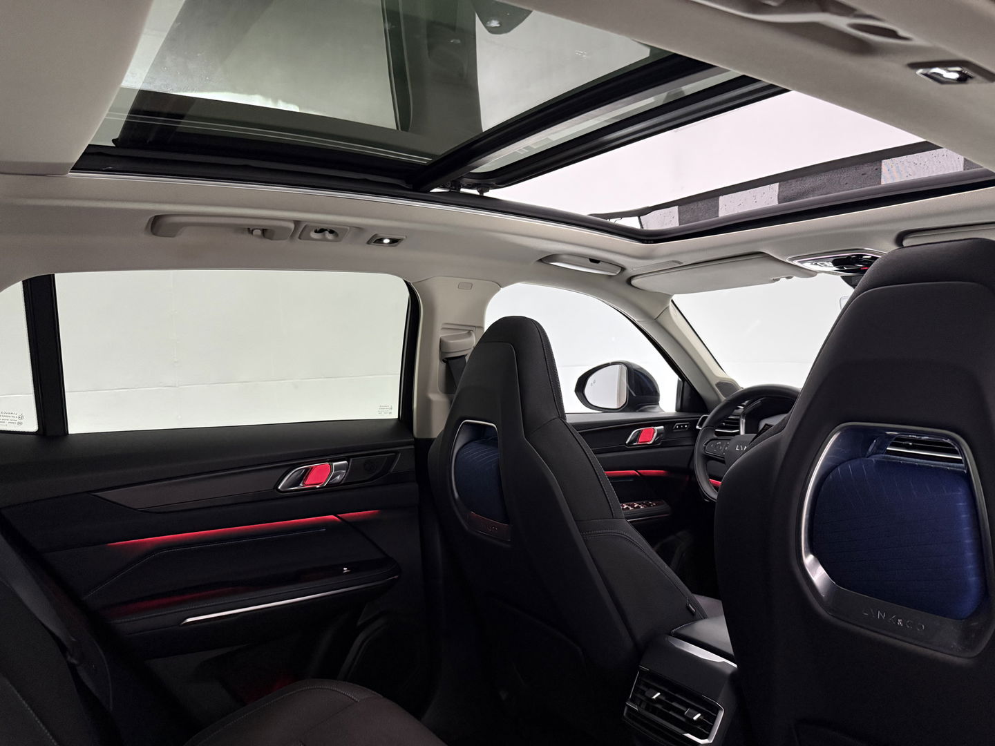 Lynk Co 01 1.5 Black Edition | Pano | Sfeerverl. | 360° | Memory | Virtual | Carplay | Adaptive Cruise