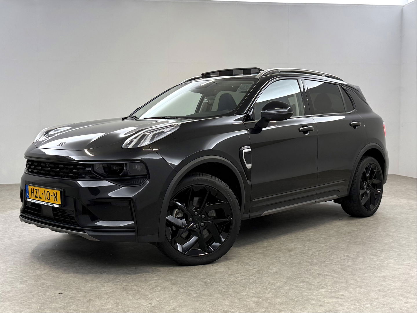 Lynk Co 01 1.5 Black Edition | Pano | Sfeerverl. | 360° | Memory | Virtual | Carplay | Adaptive Cruise