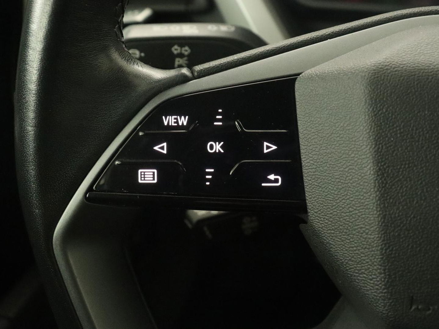 Audi Q4 Sportback e-tron 35 Edition 55 kWh | Camera | Carplay | DAB | Full LED | Parkeerhulp | Climate control | Cruise control | 19'' lichtmetalen velgen