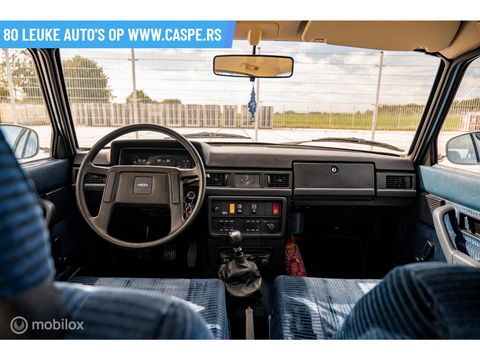 Volvo 244 restomod 2.3 Turbo | Scotia Blue | M90 bak
