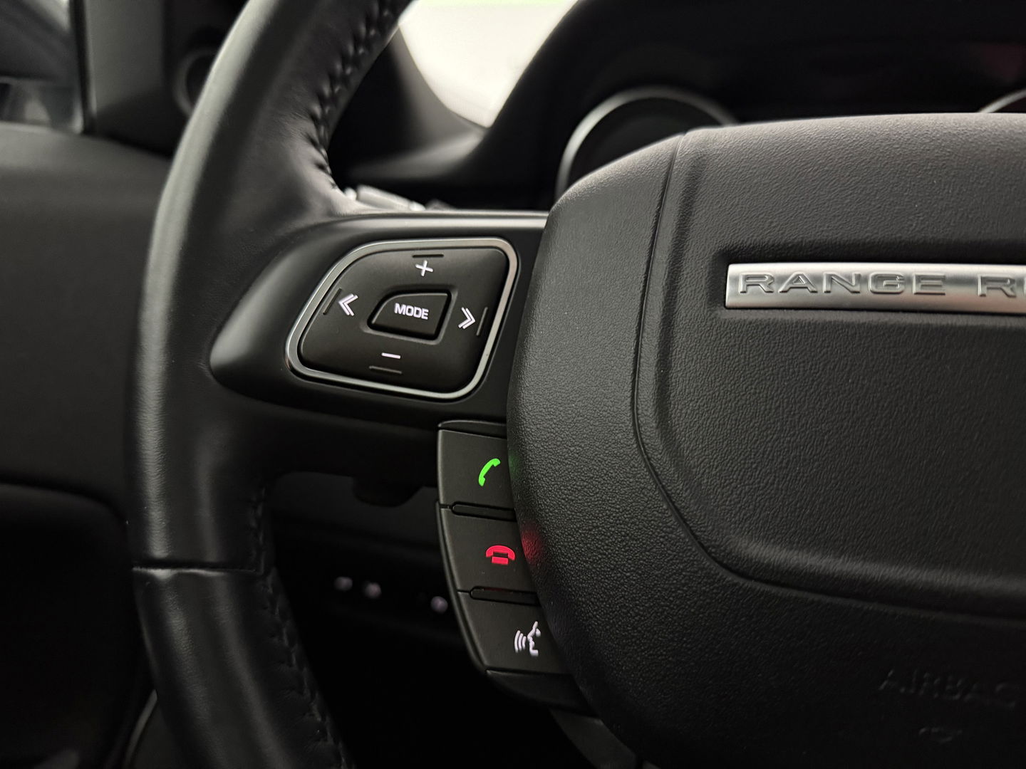 Land Rover Range Rover Evoque 2.0 TD4 HSE | Pano | Camera | Trekh. | Memory | Navigatie | LED | Stoelverw. | NAP
