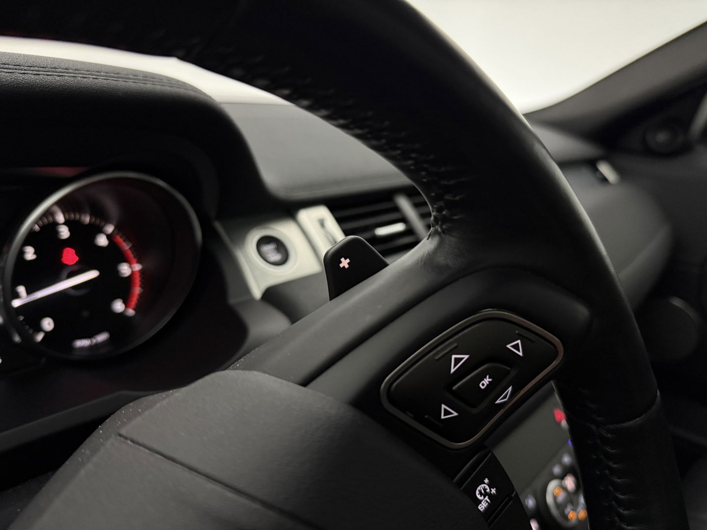 Land Rover Range Rover Evoque 2.0 TD4 HSE | Pano | Camera | Trekh. | Memory | Navigatie | LED | Stoelverw. | NAP
