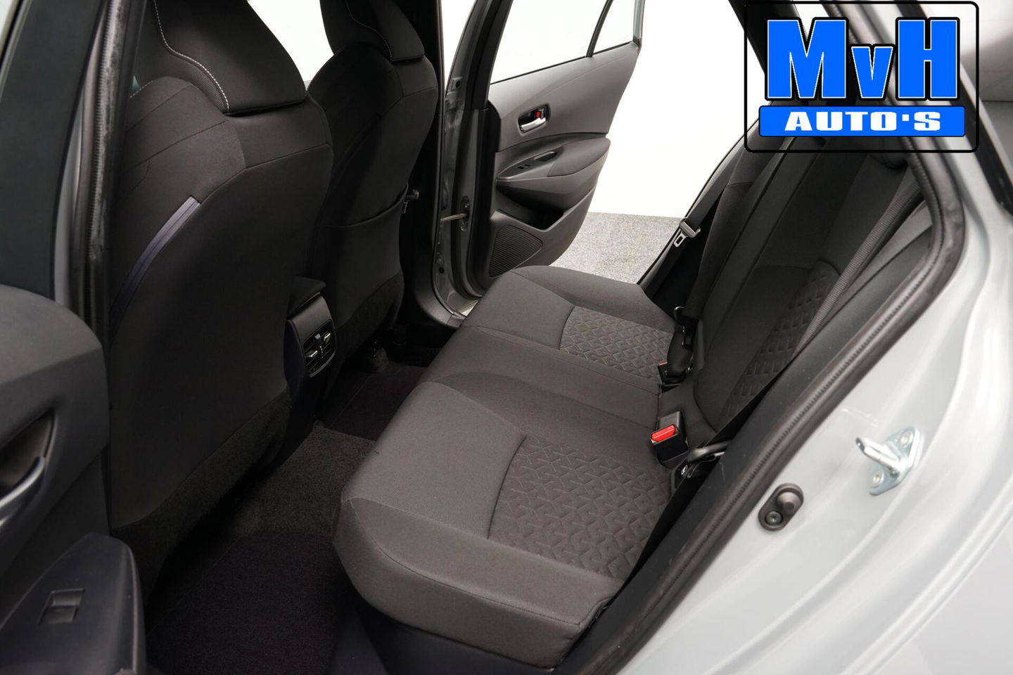 Toyota Corolla Touring Sports 1.8 Hybrid First Edition