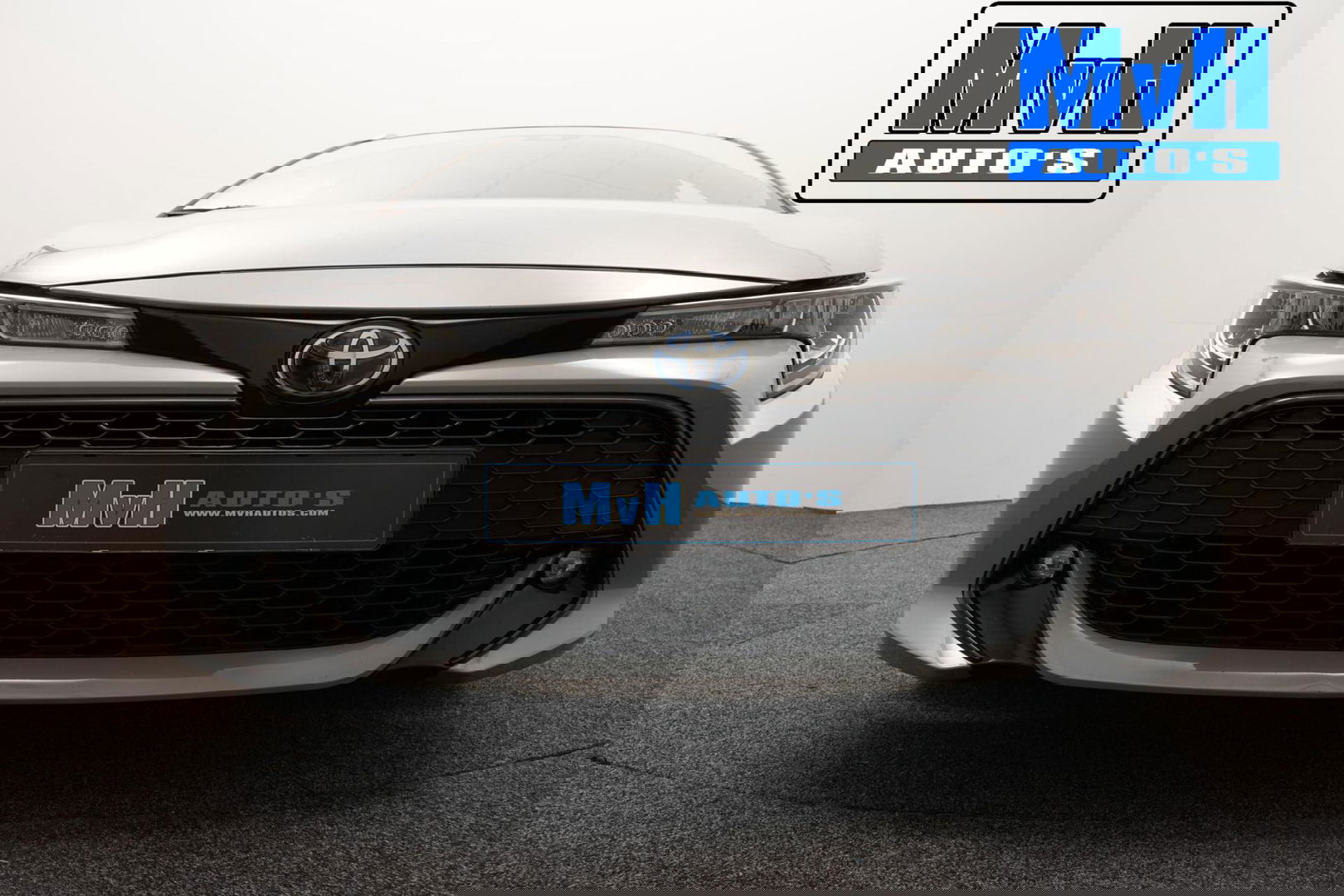Toyota Corolla Touring Sports 1.8 Hybrid First Edition