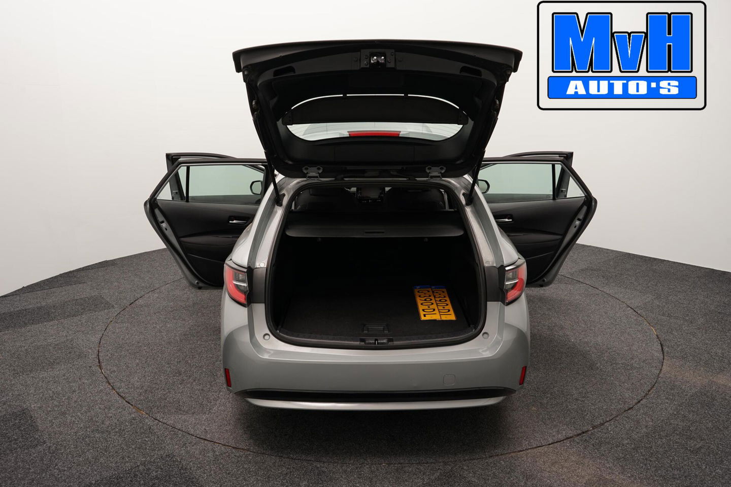 Toyota Corolla Touring Sports 1.8 Hybrid First Edition