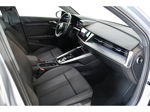Audi A3 Sportback 35TFSI 1.5 S-Line Panorama Led matrix