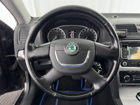 Škoda Octavia Combi 1.6 TDI Ambition Business Line Aut. *NAVI-FULLMAP | AIRCO | CRUISE | AMUNDSEN-AUDIO | PDC | COMFORT-SEATS | TOWBAR | 15''ALU*