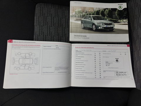 Škoda Octavia Combi 1.6 TDI Ambition Business Line Aut. *NAVI-FULLMAP | AIRCO | CRUISE | AMUNDSEN-AUDIO | PDC | COMFORT-SEATS | TOWBAR | 15''ALU*