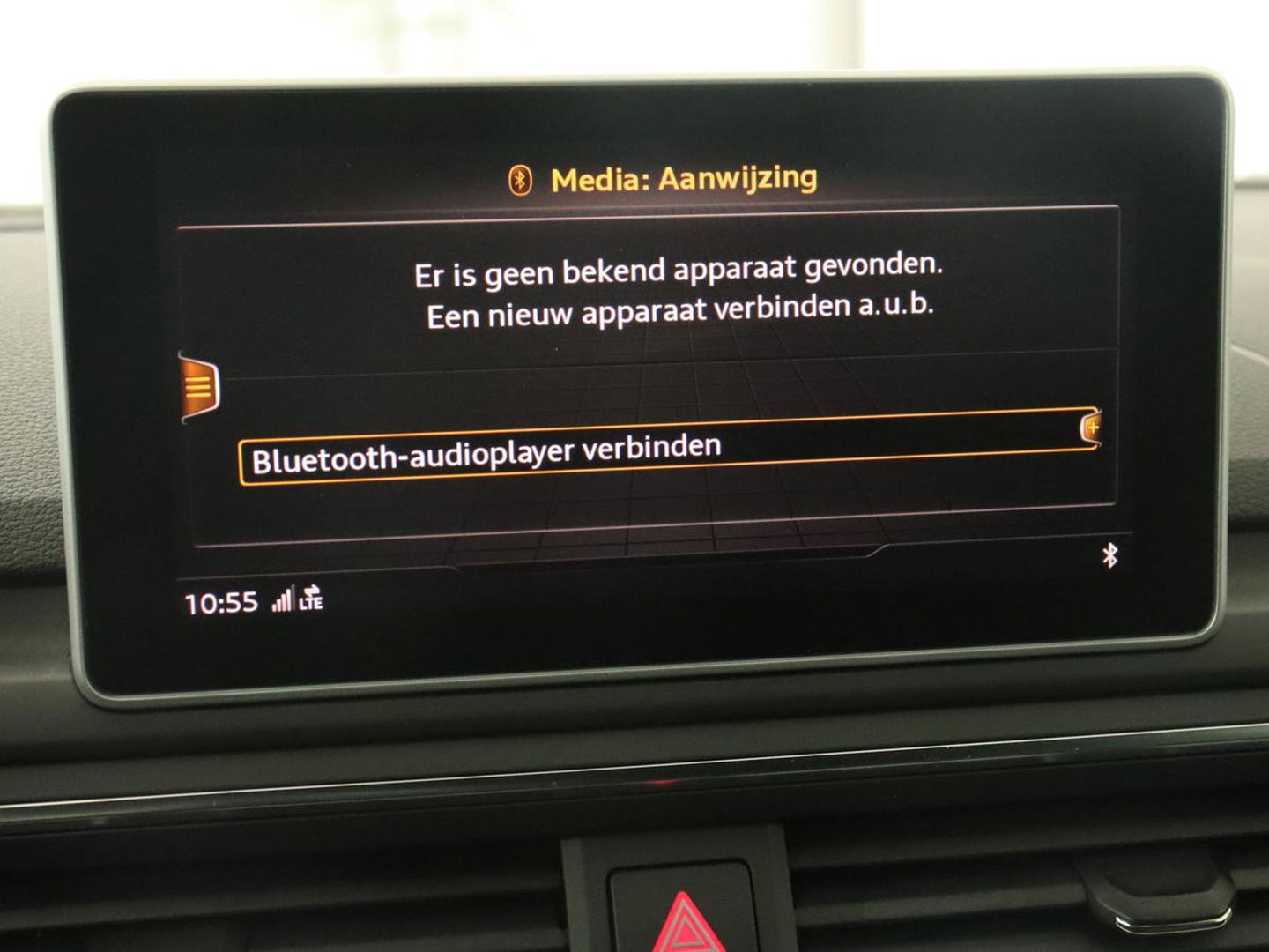 Audi A4 2.0 TFSI Sport S Line Edition | Panoramadak | Carplay | Virtual Cockpit | Sportstoelen | Half leder | Navigatie | Camera | Climate control | Parkeerhulp | Full LED