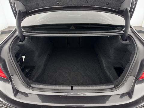 BMW 5 Serie 520i High Executive Edition M-Sportpack Aut. *PANO | LUXURY-LEATHER | FULL-LED | HARMAN/KARDON | MEMORY-PACK | DIGI-COCKPIT | NAVI-FULLMAP | HEATED-SPORTSEATS | DAB+ | AMBIENT-LIGHT | ECC | PDC | CRUISE | 19''ALU*