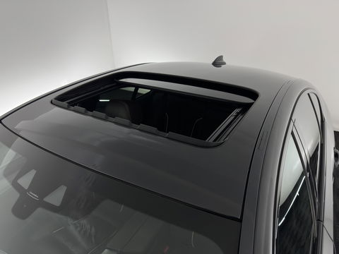 BMW 5 Serie 520i High Executive Edition M-Sportpack Aut. *PANO | LUXURY-LEATHER | FULL-LED | HARMAN/KARDON | MEMORY-PACK | DIGI-COCKPIT | NAVI-FULLMAP | HEATED-SPORTSEATS | DAB+ | AMBIENT-LIGHT | ECC | PDC | CRUISE | 19''ALU*