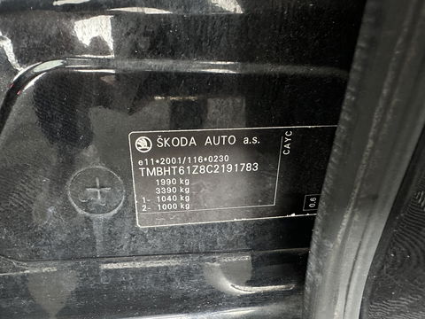 Škoda Octavia Combi 1.6 TDI Ambition Business Line Aut. *NAVI-FULLMAP | AIRCO | CRUISE | AMUNDSEN-AUDIO | PDC | COMFORT-SEATS | TOWBAR | 15''ALU*