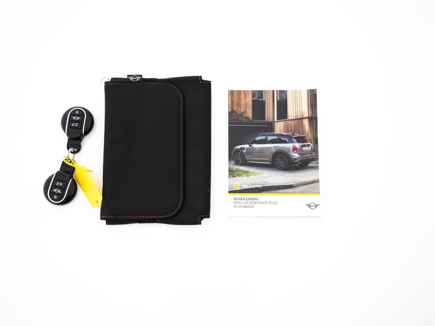 MINI Countryman 2.0 Cooper S E ALL4 Chili Plug-In (INCL-BTW) Aut. *PANO | LEATHER-FABRIC | FULL-LED | SPORT-SEATS | KEYLESS | NAVI-FULLMAP | ECC | AMBIENT-LIGHT | PDC | CRUISE | 18''ALU*
