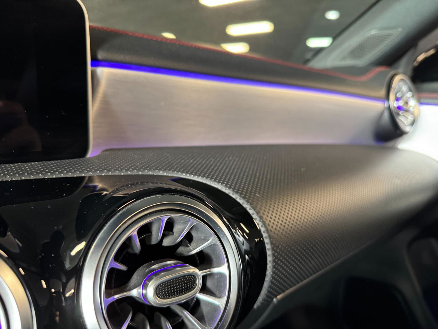 Mercedes-Benz CLA-Klasse 250 Pano 360 camera Sfeerverlichting Memory
