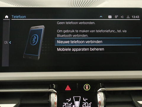 BMW 3-serie 330e Advantage | Leder | Harman/Kardon | Carplay | Live Cockpit | DAB | Camera | Park Assist | Navigatie | Full LED | PHEV | Plug In