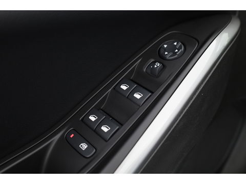Opel Grandland 1.2 Turbo Ultimate | Adapt. Cruise | Stoel- Stuurverw. | Camera | Keyless | Elek. Achterklep | Navi