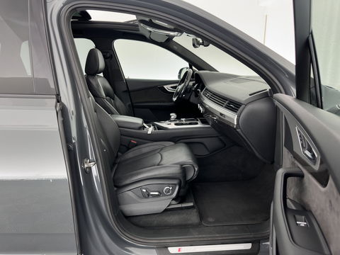Audi SQ7 4.0 TDI quattro Pro Line + Aut. *PANO | ADAPTIVE-CRUISE | LUXURY-LEATHER | FULL-LED | DIGI-COCKPIT | BOSE-SOUND | KEYLESS | CAMERA | NAVI-FULLMAP | COMFORT-SEATS | ECC | PDC | 22''ALU*
