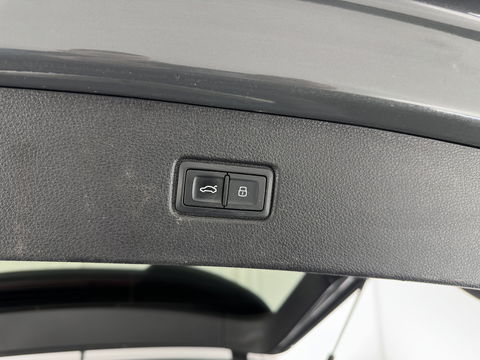 Audi SQ7 4.0 TDI quattro Pro Line + Aut. *PANO | ADAPTIVE-CRUISE | LUXURY-LEATHER | FULL-LED | DIGI-COCKPIT | BOSE-SOUND | KEYLESS | CAMERA | NAVI-FULLMAP | COMFORT-SEATS | ECC | PDC | 22''ALU*