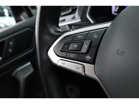 Volkswagen Tiguan Allspace 1.5 TSI DSG 7 persoons | Pano | Elek. Trekhaak | Stoel- Stuurverw. | Camera | Adapt. Cruise | Navi