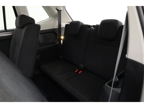 Volkswagen Tiguan Allspace 1.5 TSI DSG 7 persoons | Pano | Elek. Trekhaak | Stoel- Stuurverw. | Camera | Adapt. Cruise | Navi