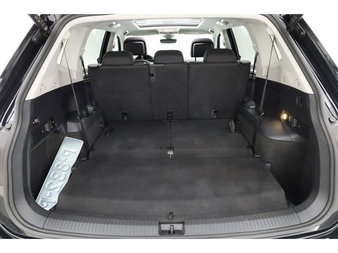 Volkswagen Tiguan Allspace 1.5 TSI DSG 7 persoons | Pano | Elek. Trekhaak | Stoel- Stuurverw. | Camera | Adapt. Cruise | Navi