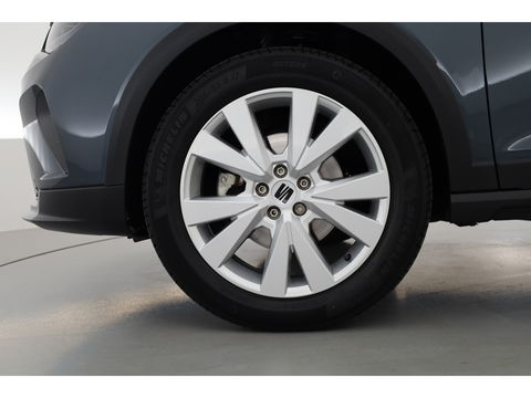 SEAT Arona 1.0 TSI Xperience | Navi by App | Stoelverw. | Keyless | 17'' | PDC A | Clima