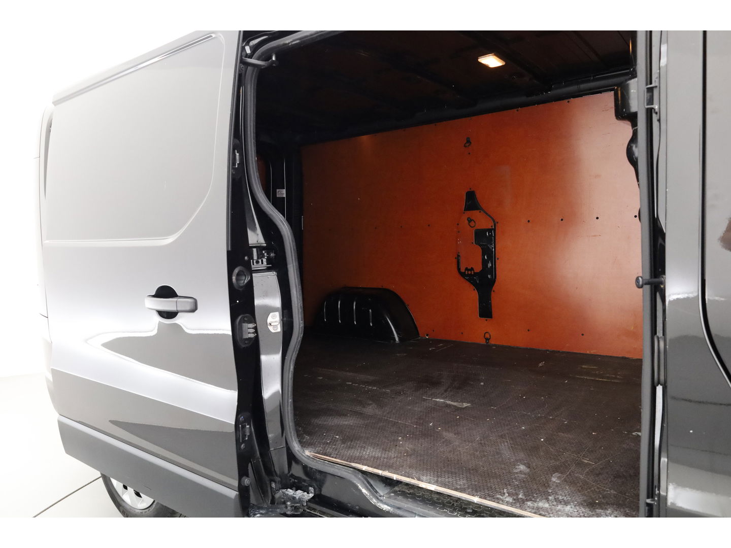 Renault Trafic 2.0 dCi 120 T29 L2H1 Work Edition | Trekhaak | Cruise | Camera | Navi