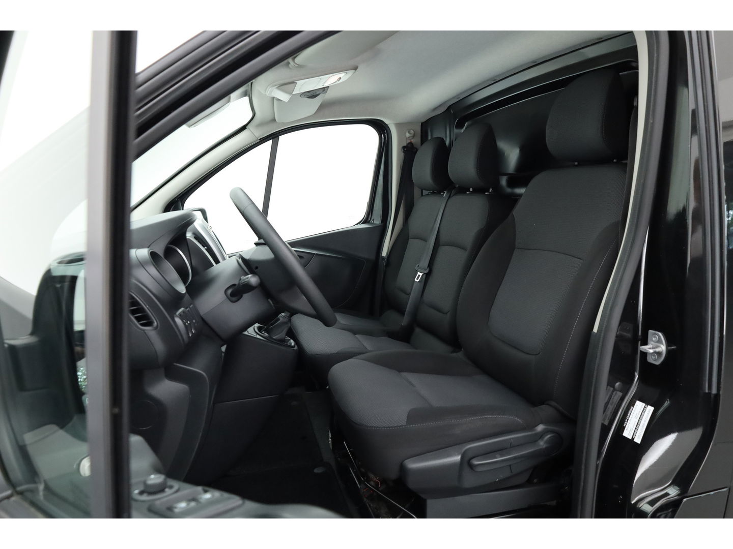 Renault Trafic 2.0 dCi 120 T29 L2H1 Work Edition | Trekhaak | Cruise | Camera | Navi