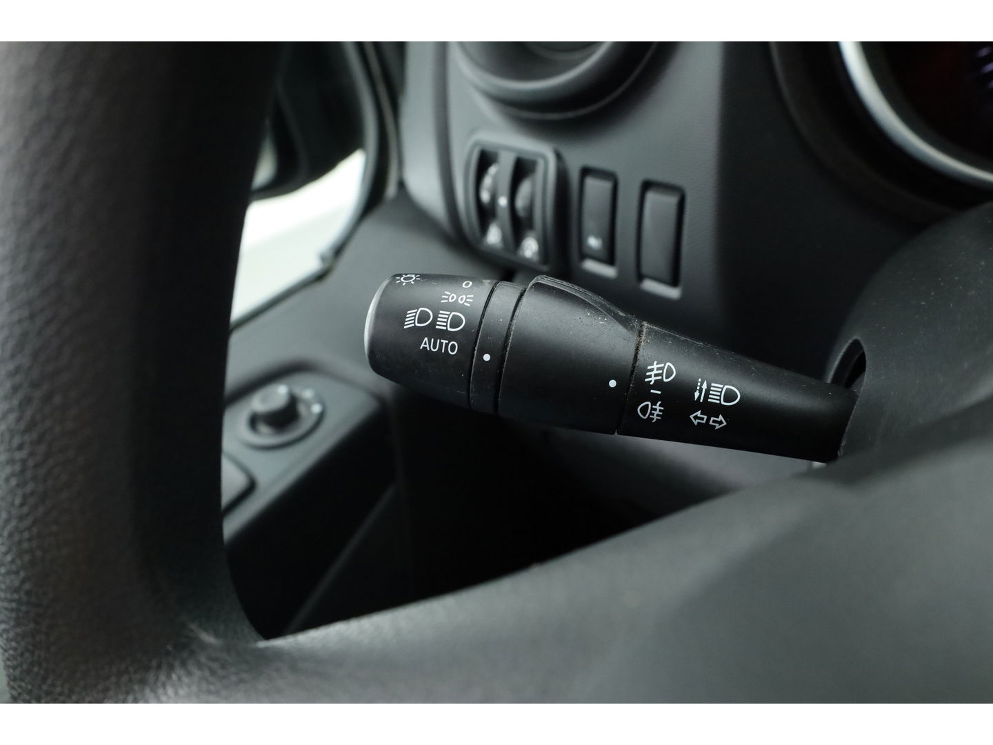 Renault Trafic 2.0 dCi 120 T29 L2H1 Work Edition | Trekhaak | Cruise | Camera | Navi