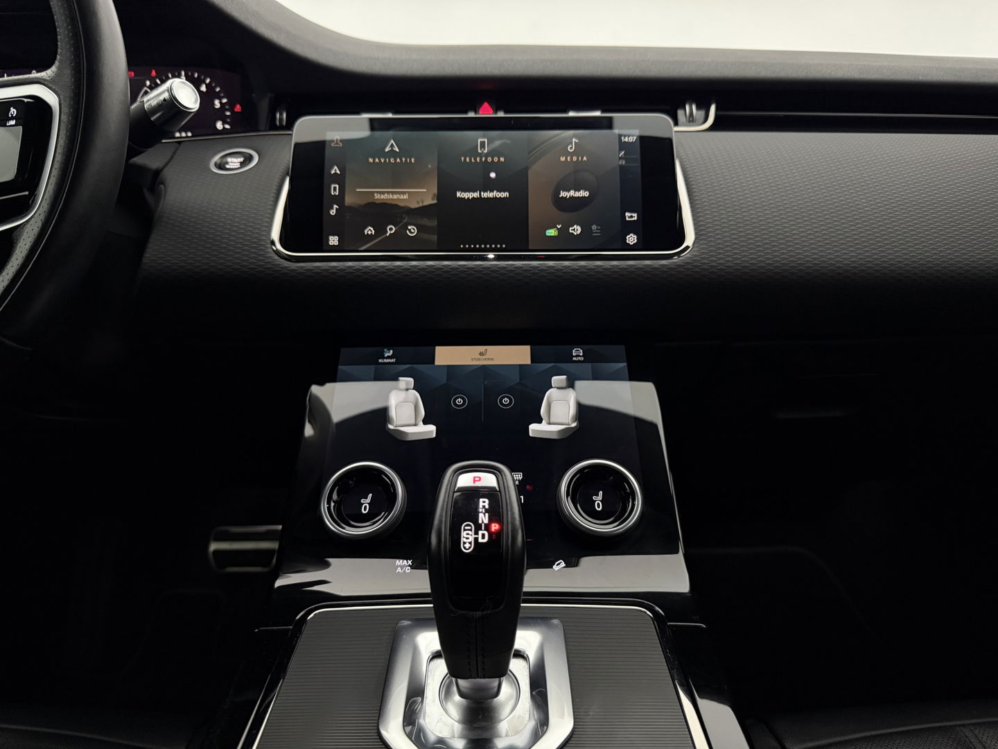 Land Rover Range Rover Evoque 1.5 p300e AWD 309PK R-Dynamic S | 360° | Virtual | Carplay | Adaptive Cruise | Trekh. | Leder | Dodehoek